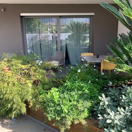 Gardabreak Rooms&Breakfast Holiday Apartments-3